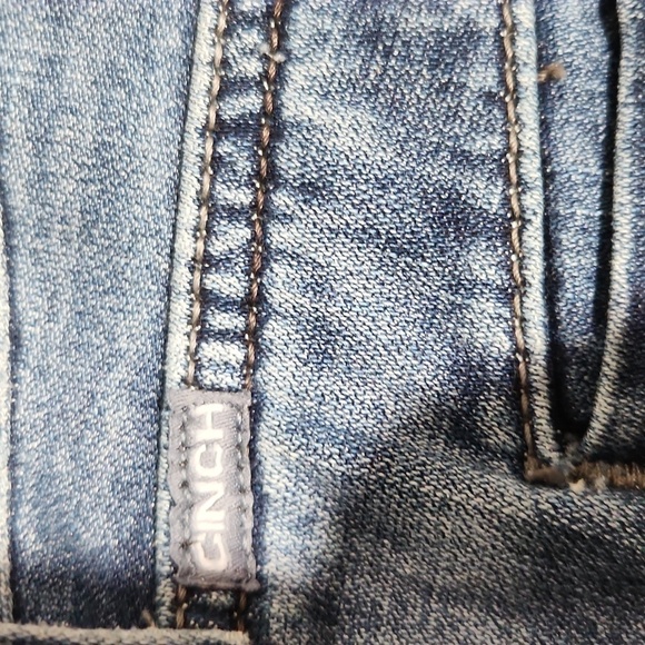 Cinch Jeans Womens Lynden Size 32 Or 13 S distressed hem boot cut - Picture 8 of 16